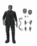 Frankenstein's Monster Universal Monsters Actionfigur Ultimate (Black &amp; White) 18 cm