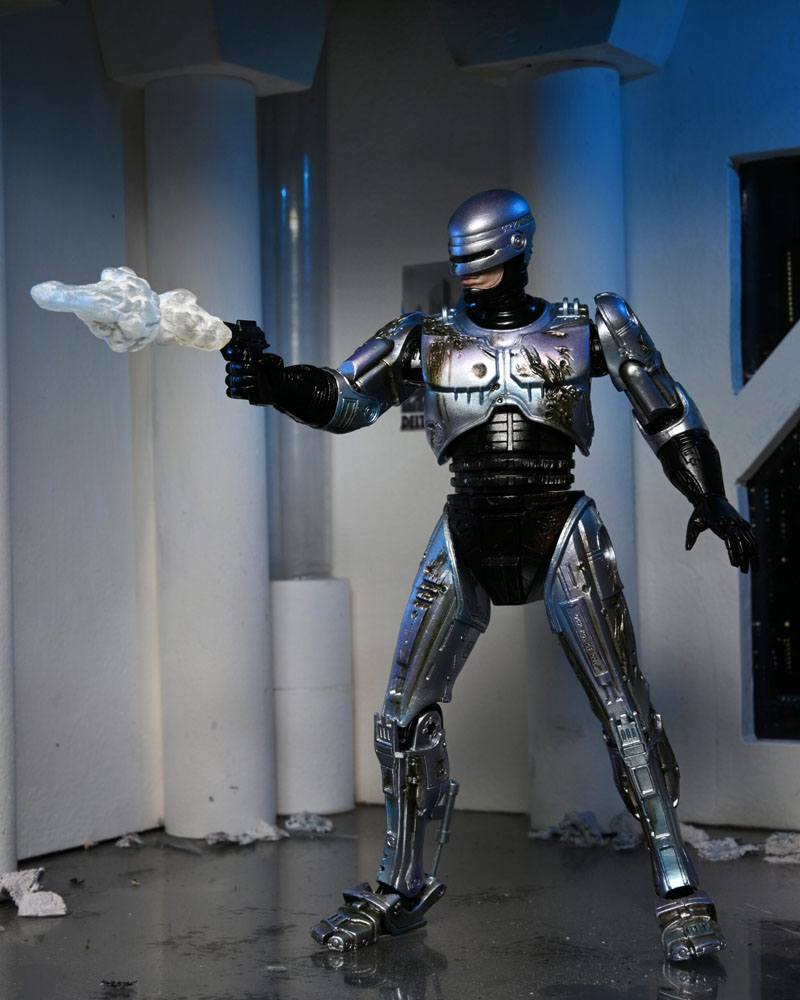 RoboCop Actionfigur Ultimate Battle Damaged RoboCop with Chair 18 cm